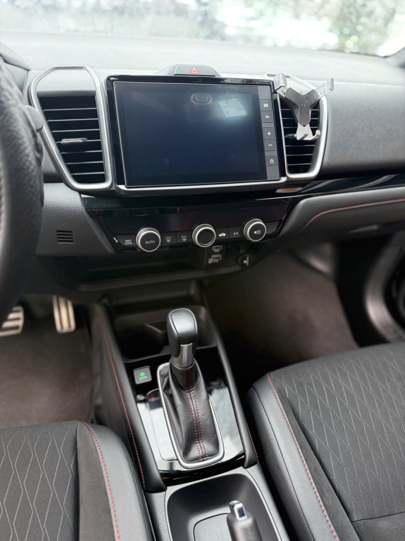 Honda City RS 2022 đầu 2023 - Nội thất 8