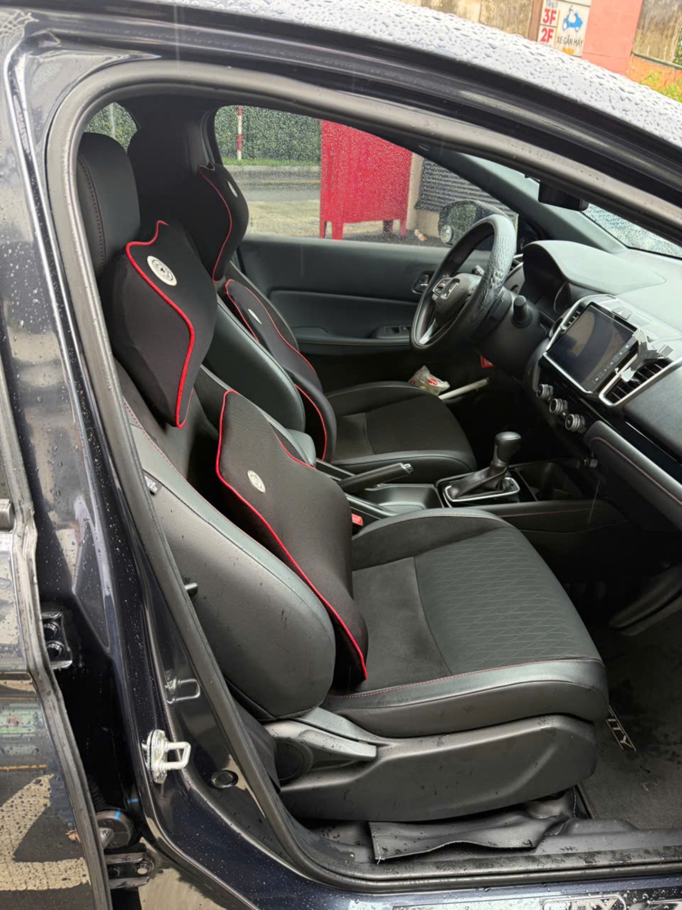 Honda City RS 2022 đầu 2023 - Nội thất 11