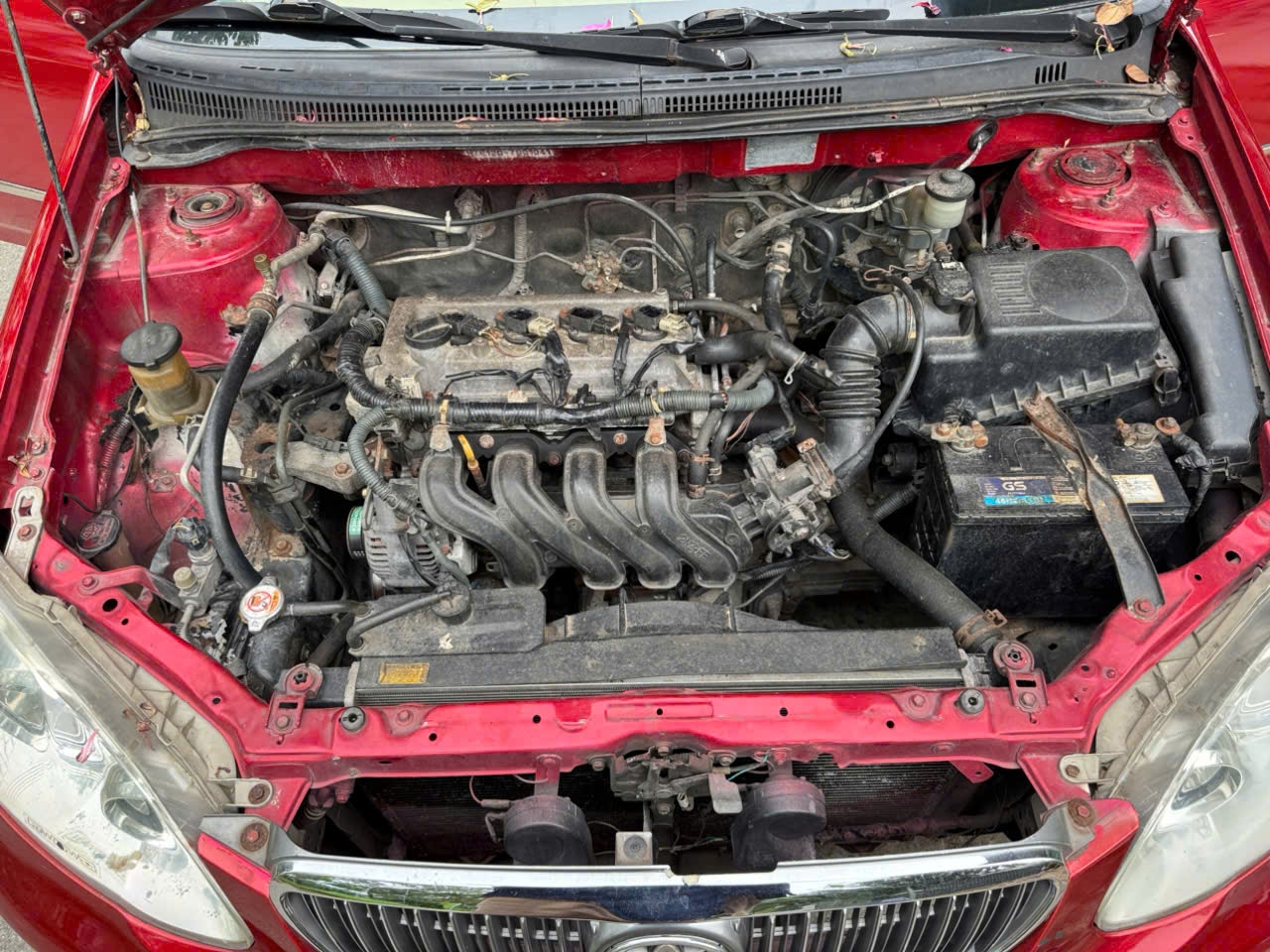Toyota Corolla Altis 2003 - Khoang động cơ 13