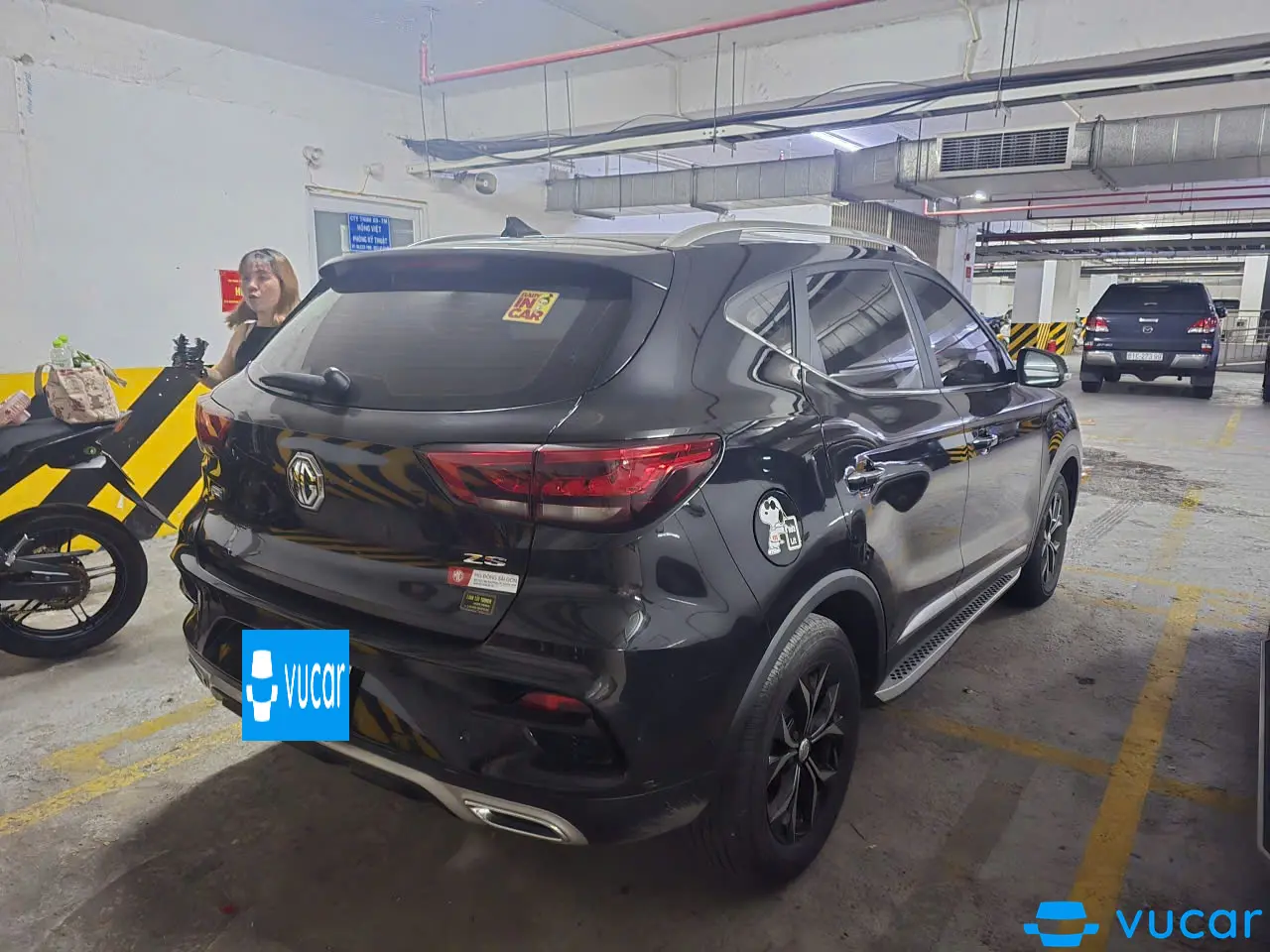 MG ZS BẢN TIÊU CHUẨN 2023 MÀU ĐEN - Ngoại thất 8