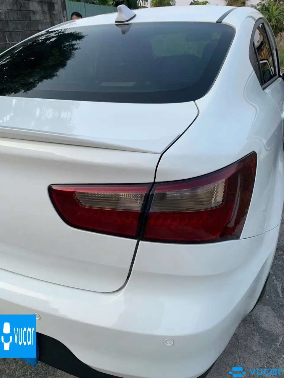 Kia Rio 2016  - Ngoại thất 9