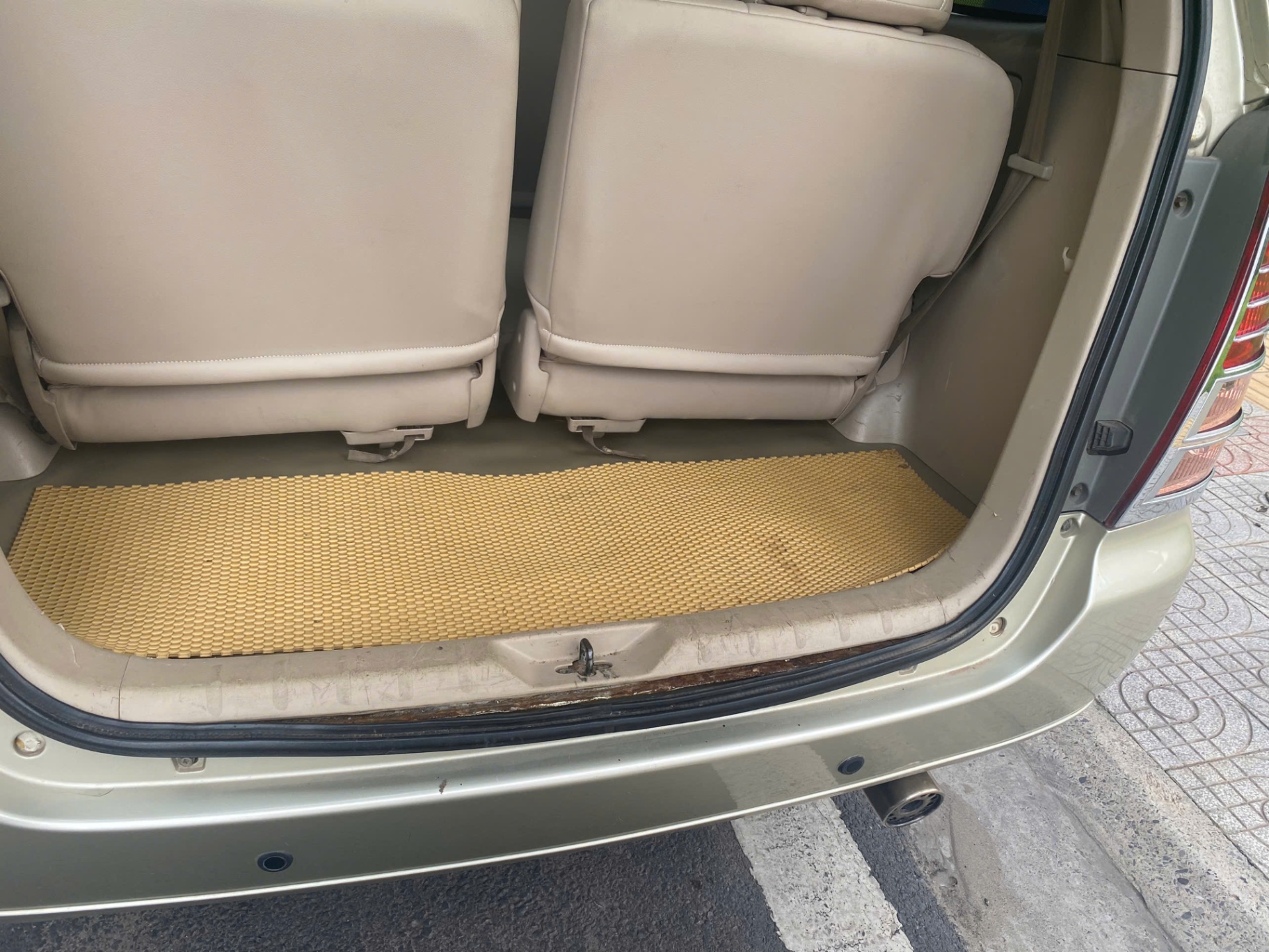 Toyota Innova 2007  - Nội thất 28