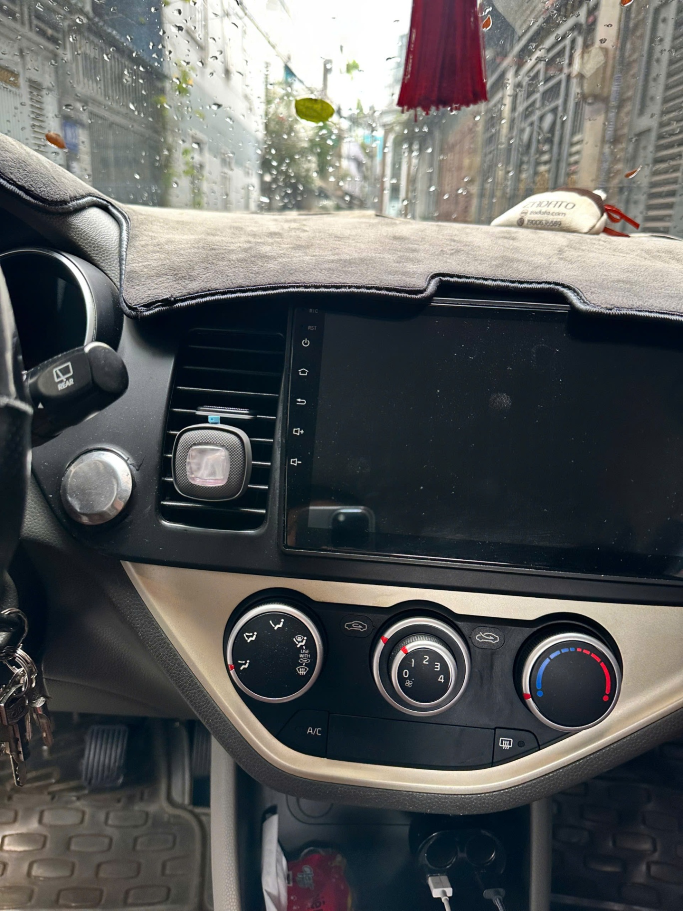 Kia Morning 1.0 MT 2016 - Nội thất 4