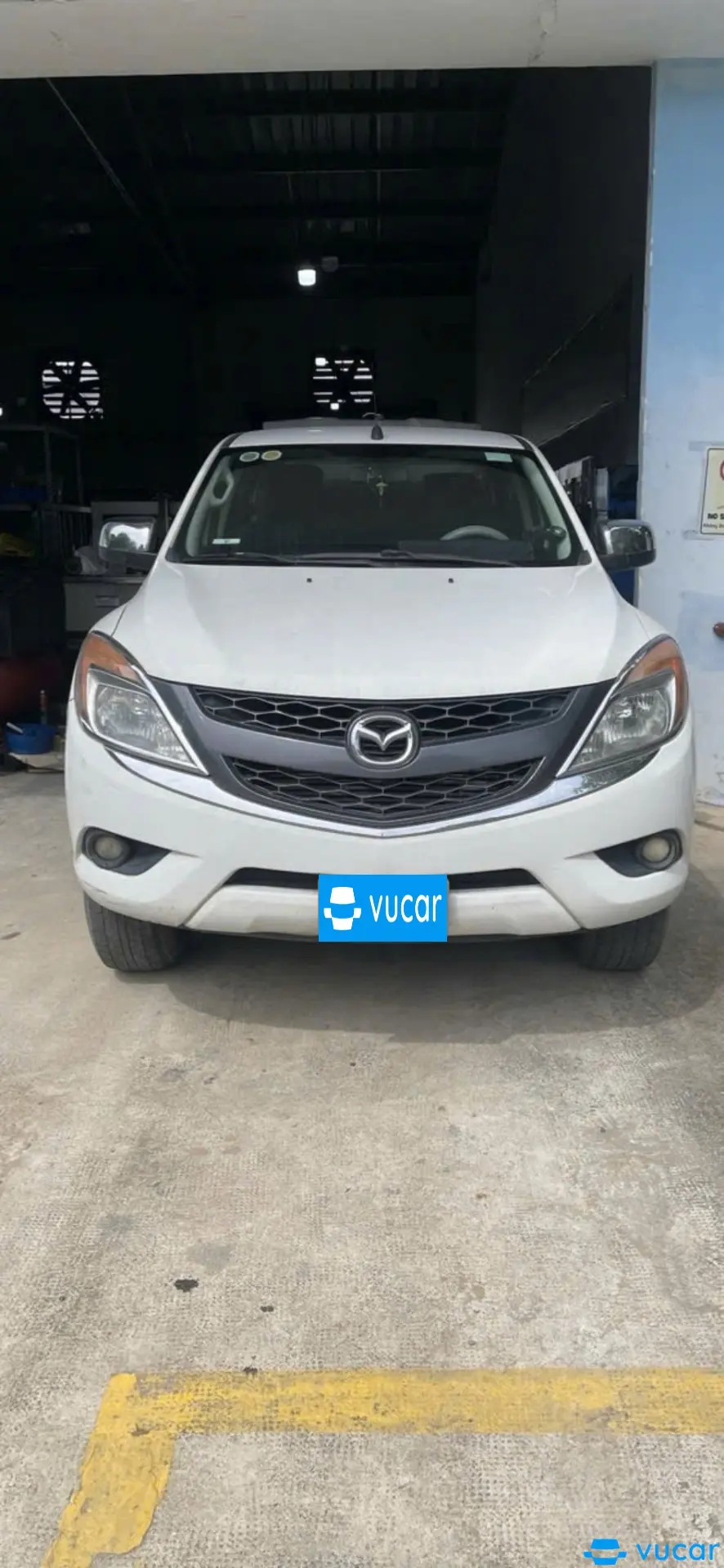 mazda bt50 bản thiếu số sàn 2015