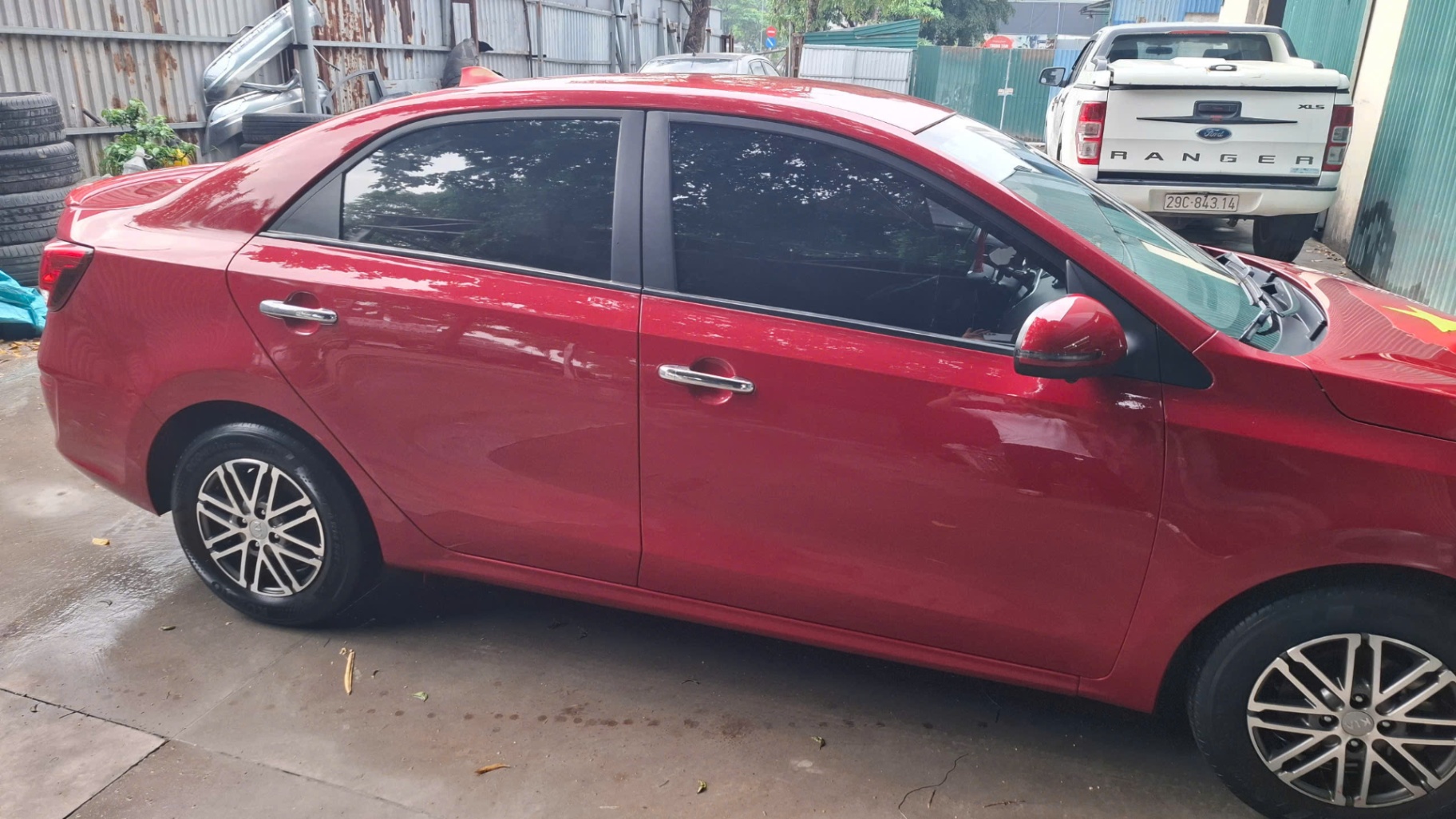 Kia Soluto - Ngoại thất 4