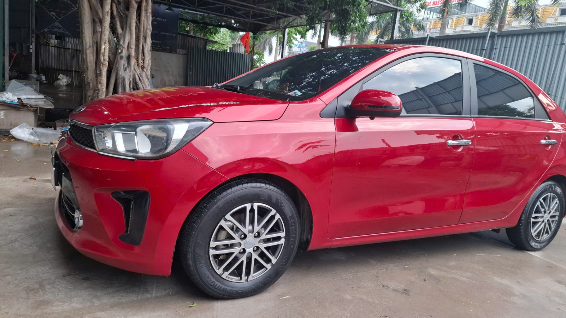 Kia Soluto - Ngoại thất 7