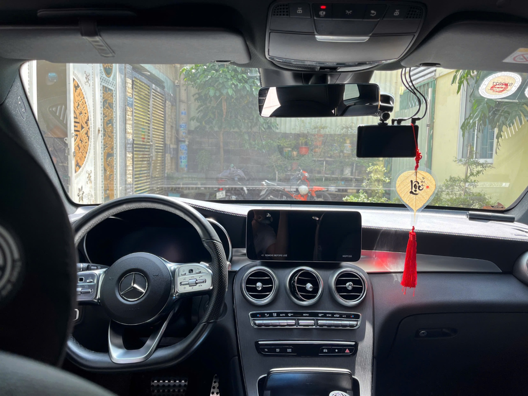 Mercedes Benz GLC 300 4Matic 2022 - Nội thất 5
