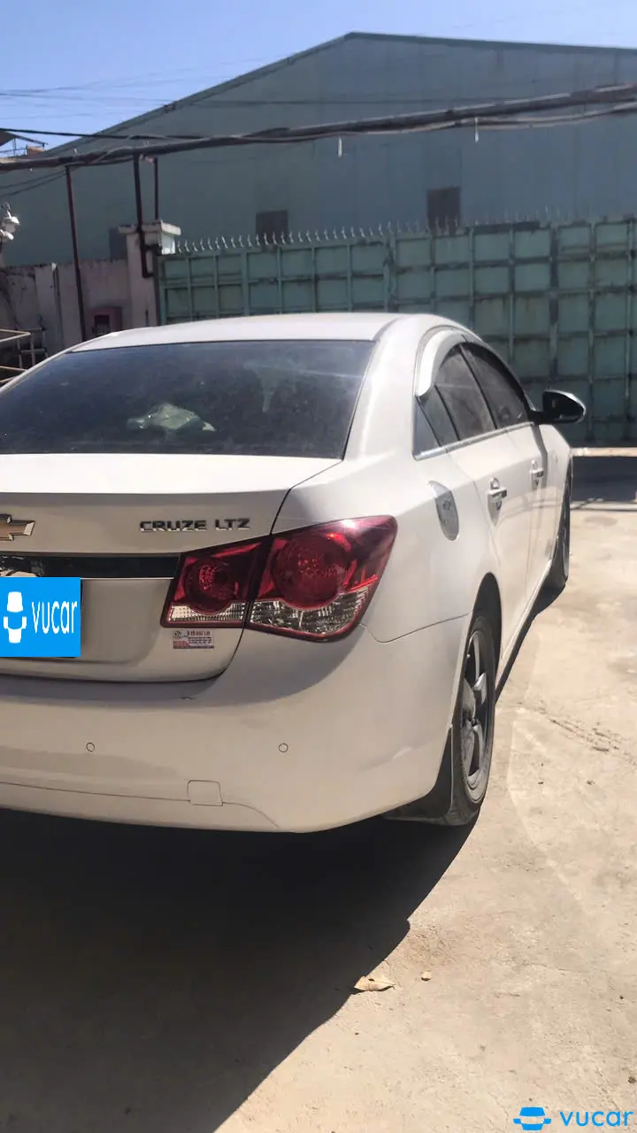 Chevrolet Cruze 2013 - Ngoại thất 2