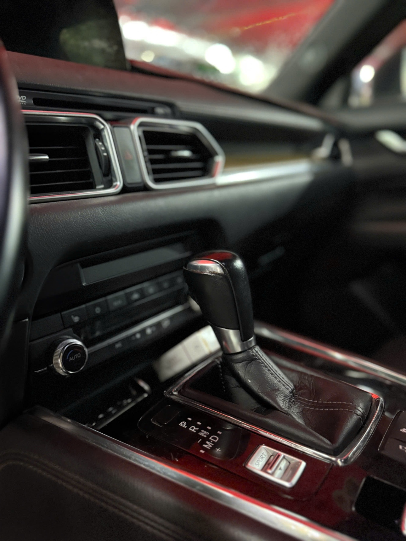 Mazda CX8 Luxury 2019 - Nội thất 5