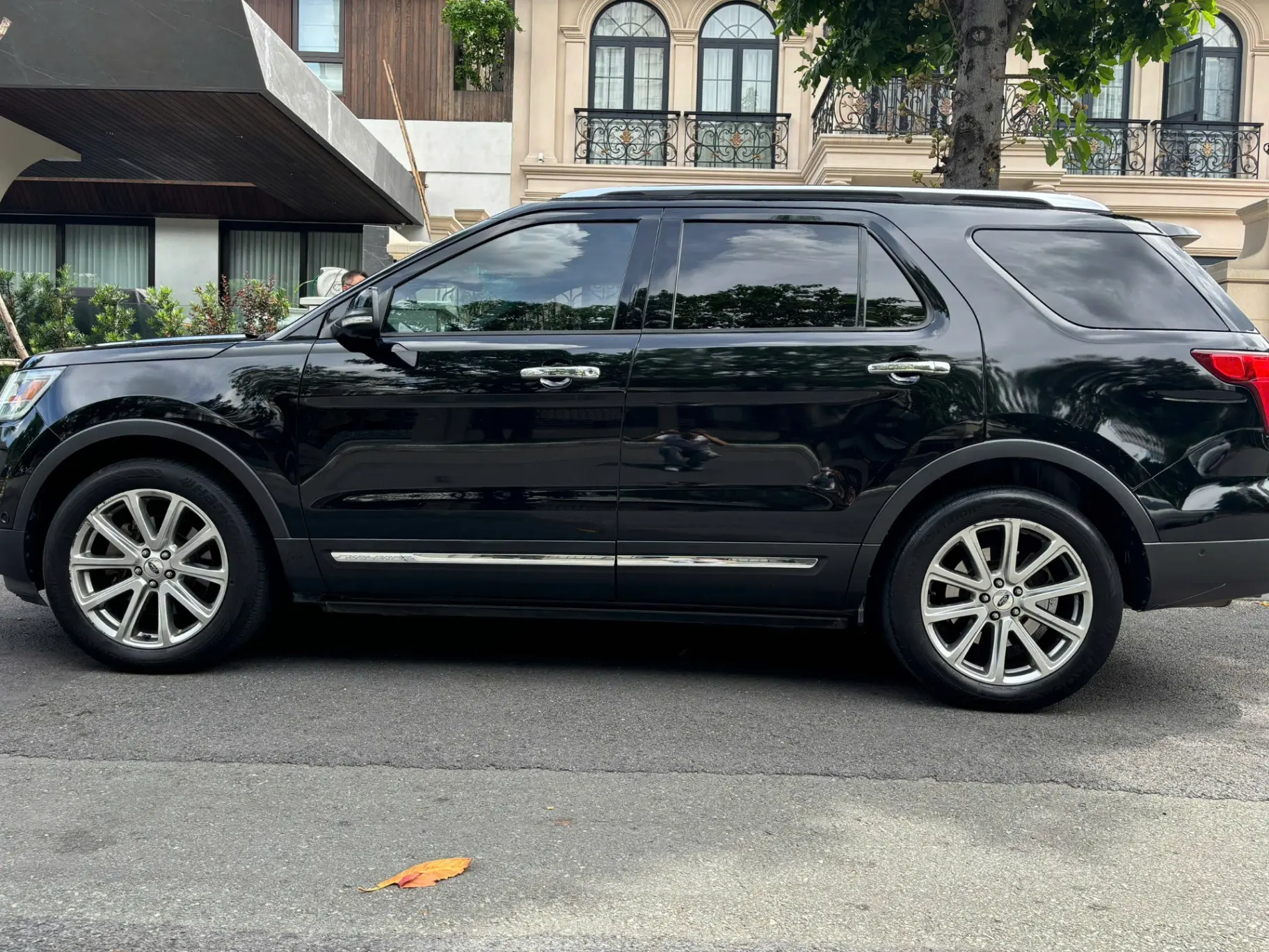 Ford Explorer Limited 2.3L EcoBoost 2016 - Ngoại thất 4