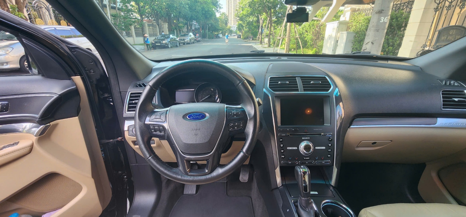 Ford Explorer Limited 2.3L EcoBoost 2016 - Nội thất 6