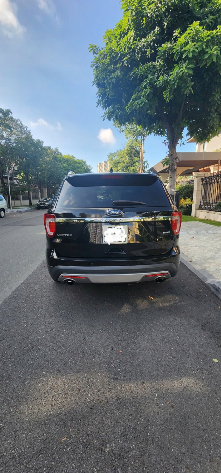 Ford Explorer Limited 2.3L EcoBoost 2016 - Nội thất 1