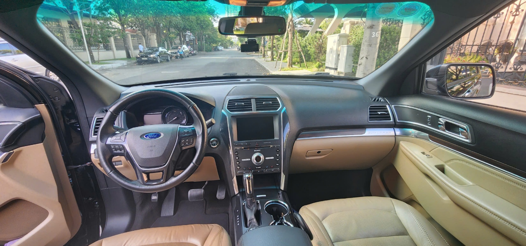 Ford Explorer Limited 2.3L EcoBoost 2016 - Nội thất 4