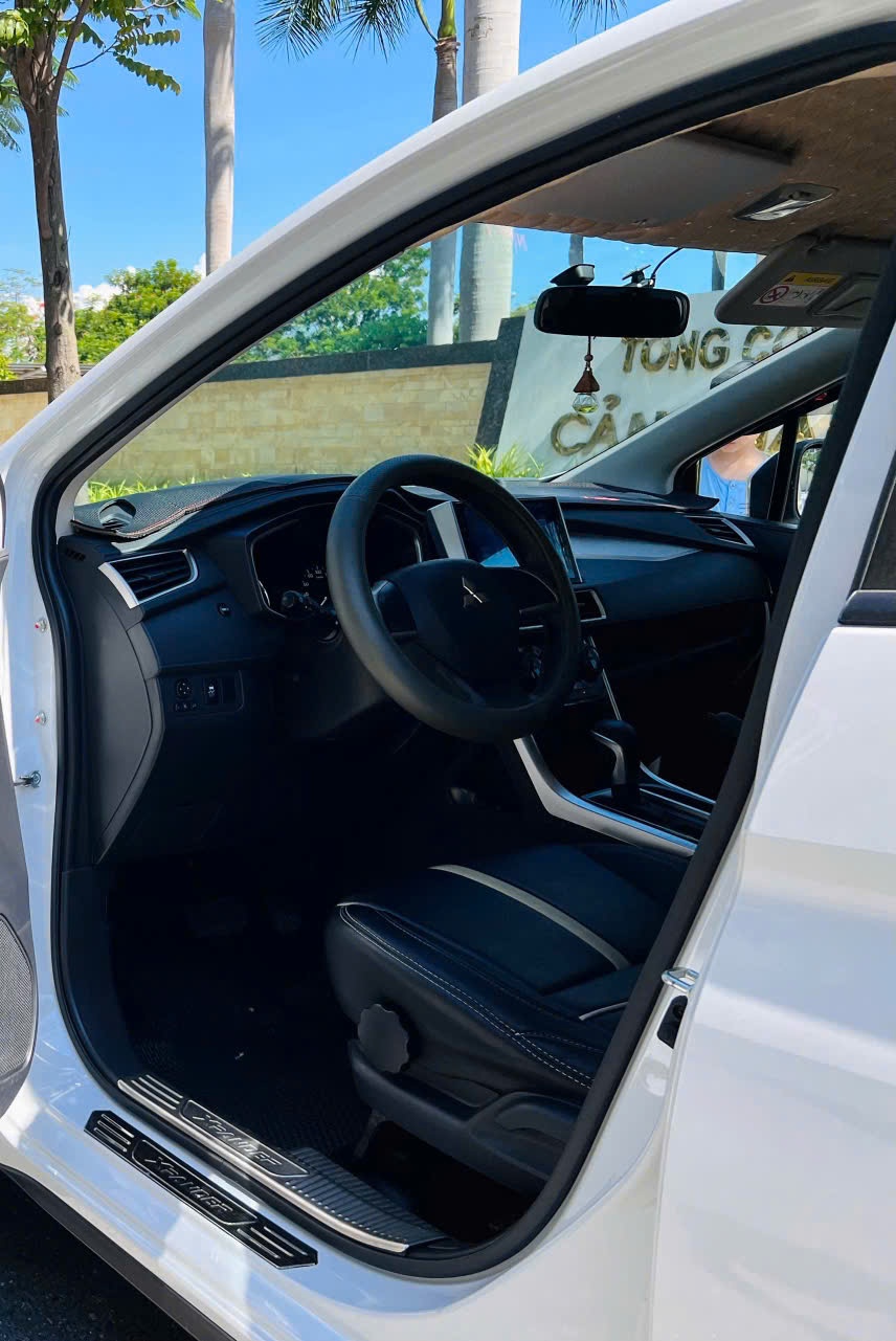 Mitsubishi Xpander AT 2023 - Nội thất 2