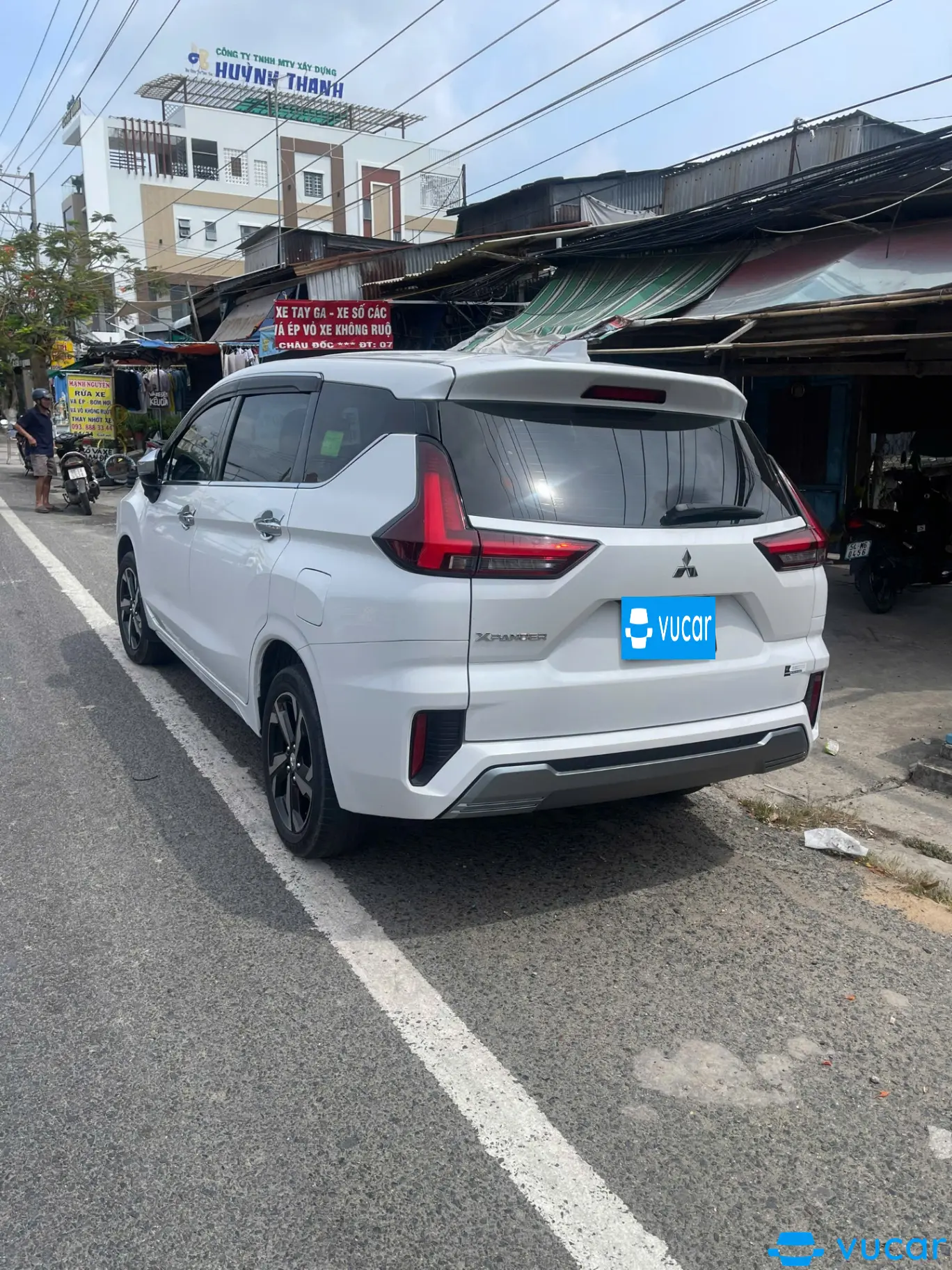 Mitsubishi Xpander 1.5 AT Premium 2020 - Ngoại thất 3