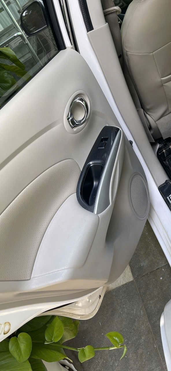 Nissan Sunny 2018 bản cao nhất - Nội thất 2