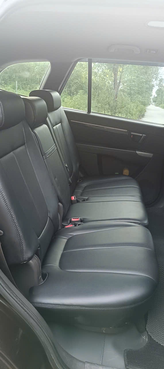 Hyundai SantaFe 2.0L 2010 - Nội thất 4