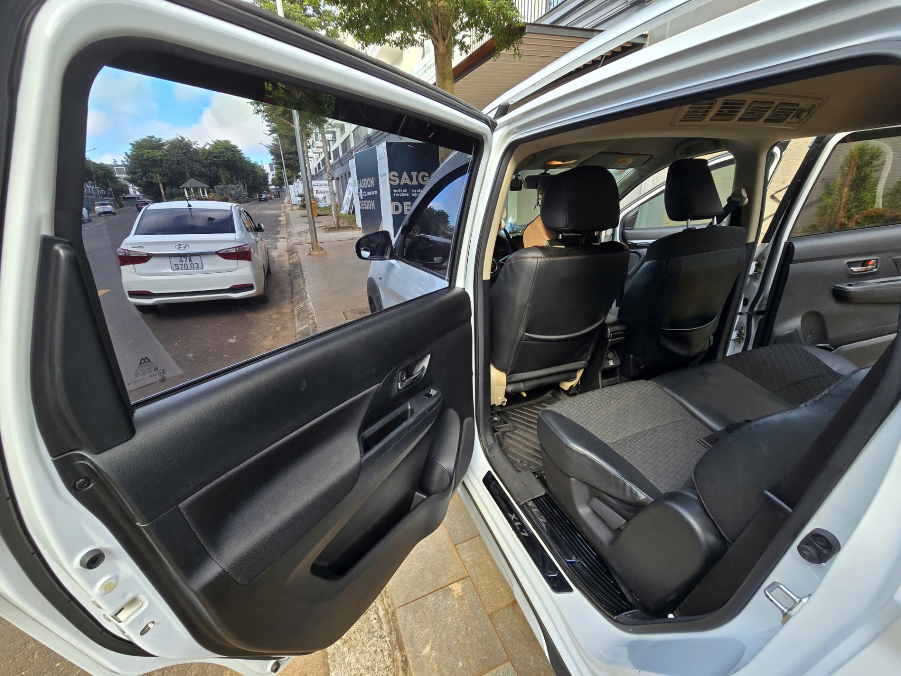 Suzuki XL7 tháng 12 2023 - Nội thất 6