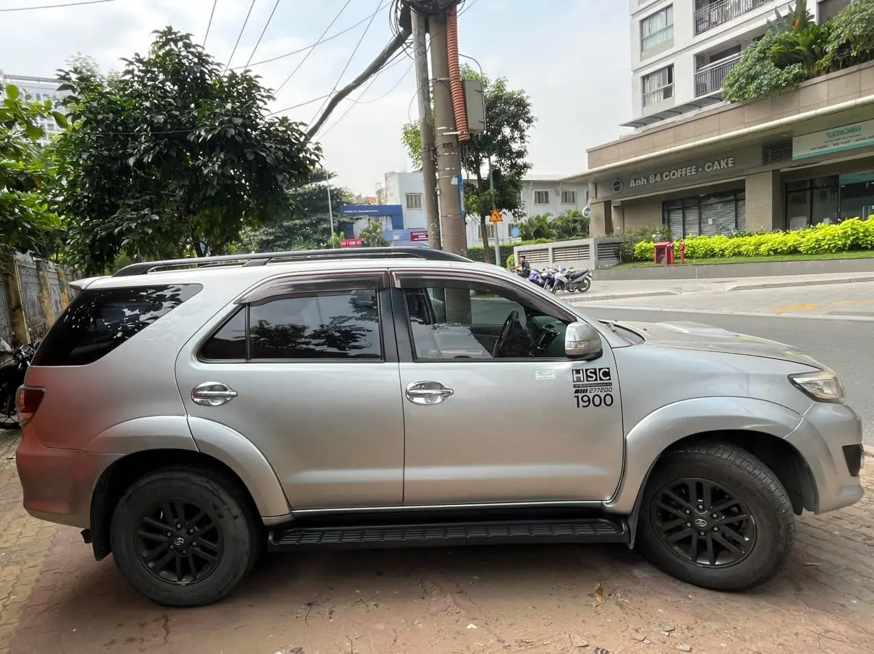 Toyota Forturner 2015 - Ngoại thất 5