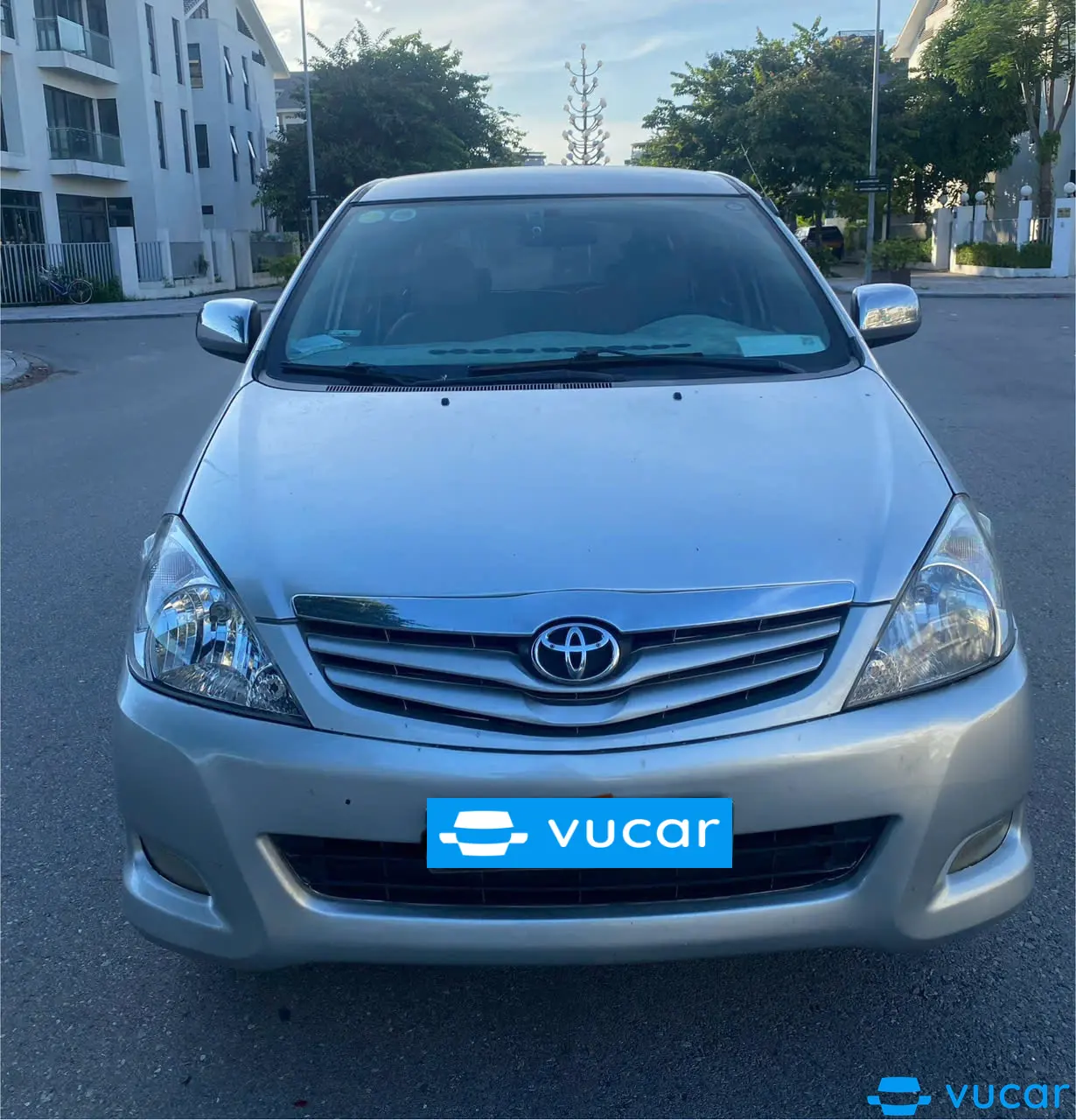 Toyota Innova G 2011