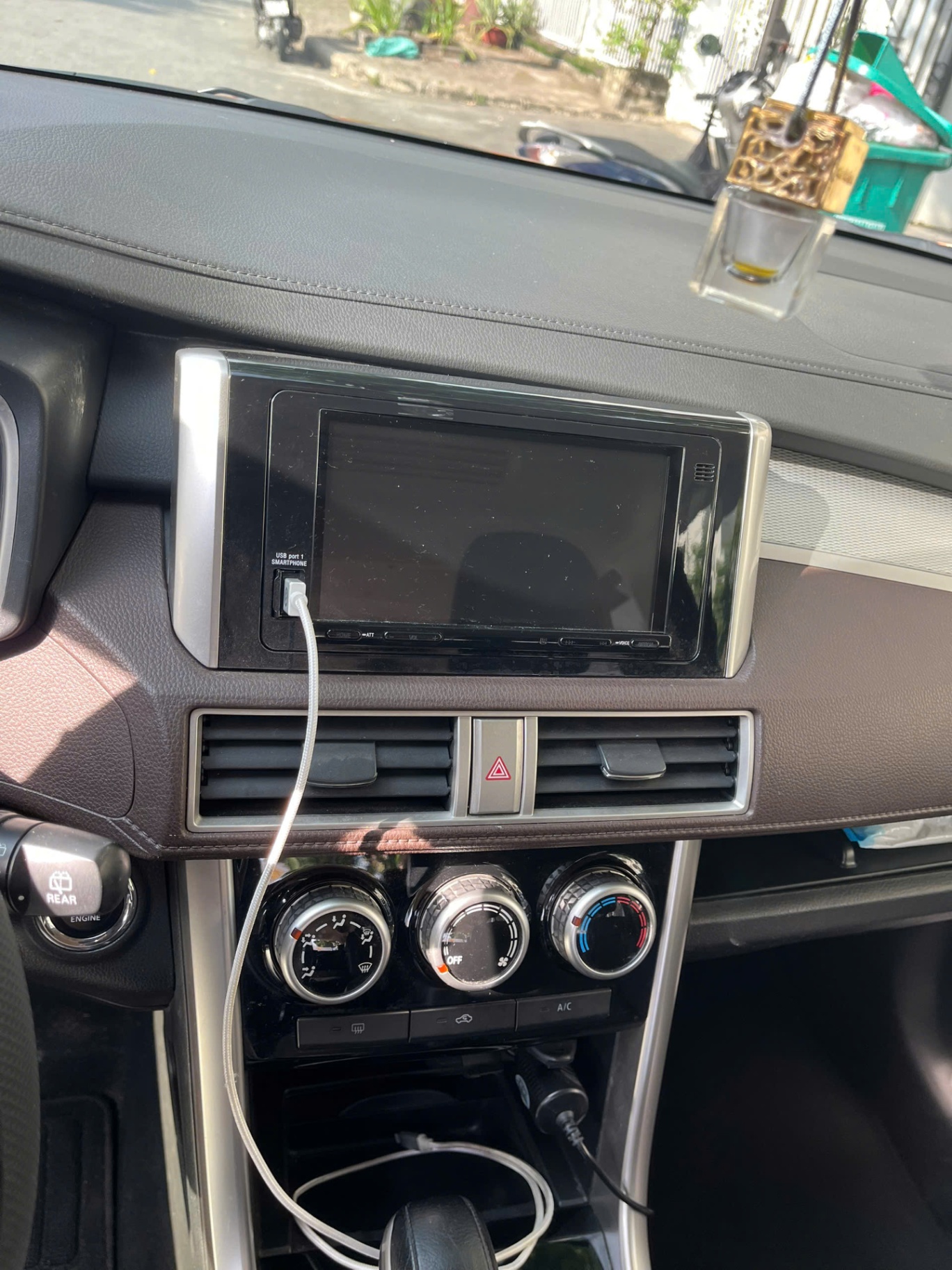 Mitsubishi Xpander Cross 2020 - Nội thất 9