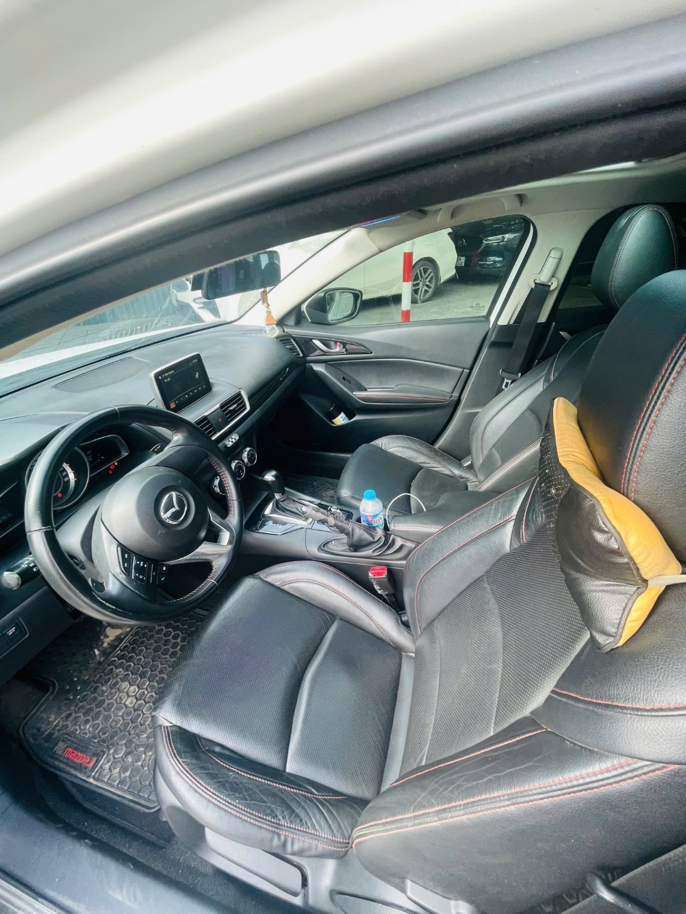 Mazda 3 2015 - Nội thất 2