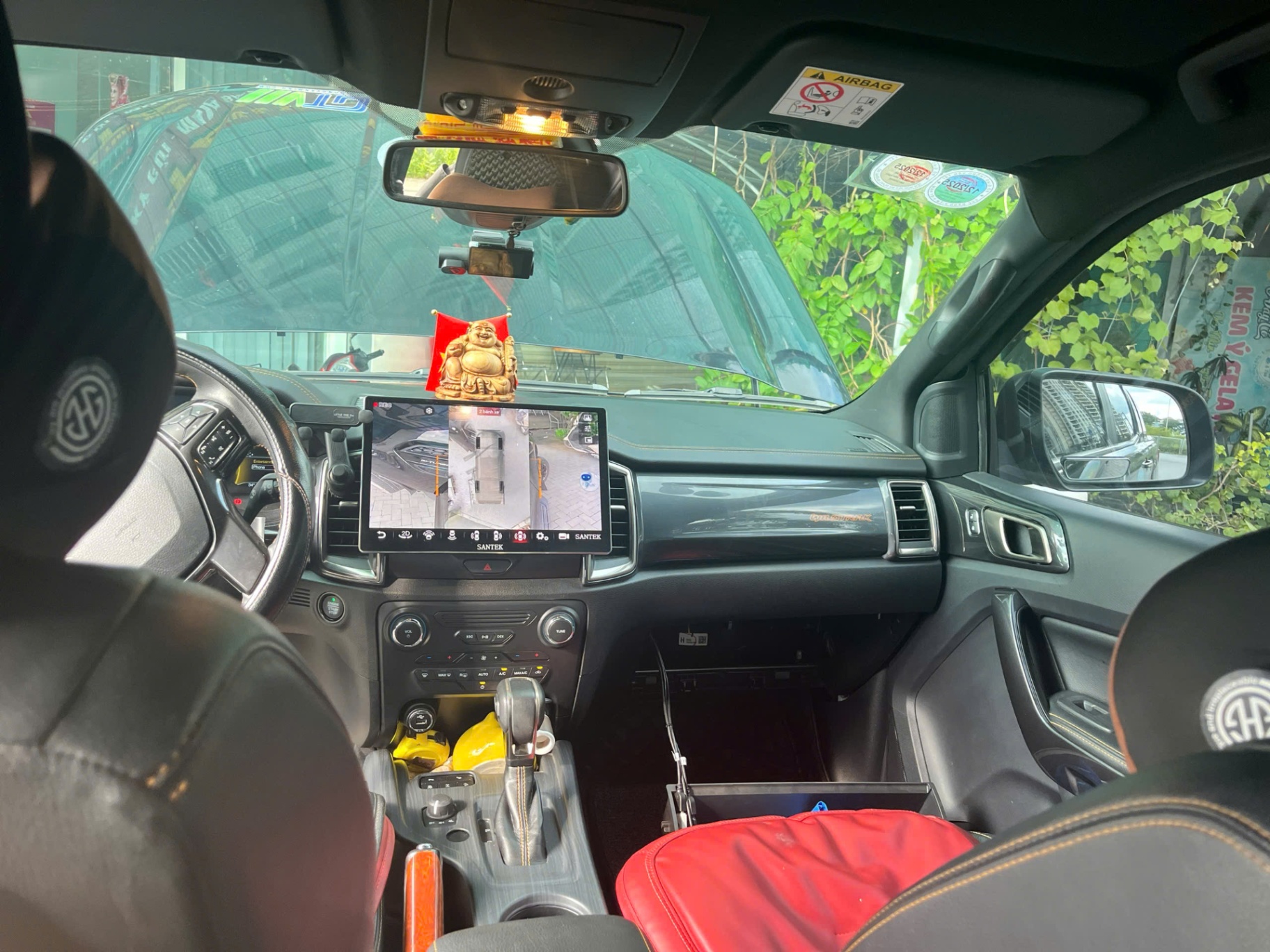 Ford Ranger Wildtrak 2.0L 4x4 AT 2022  - Nội thất 1