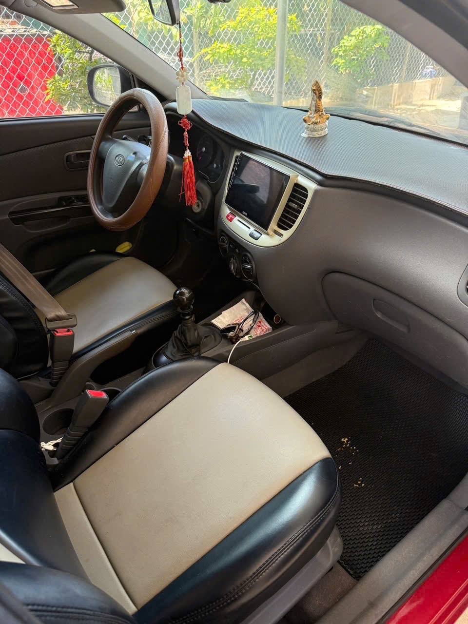 Kia Rio 2009 - Nội thất 3