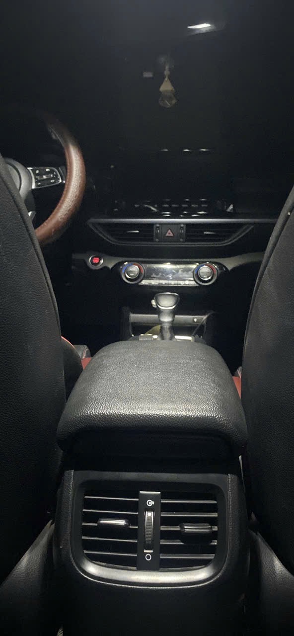 Kia K3 2.0 premium xs 2022 - Nội thất 2