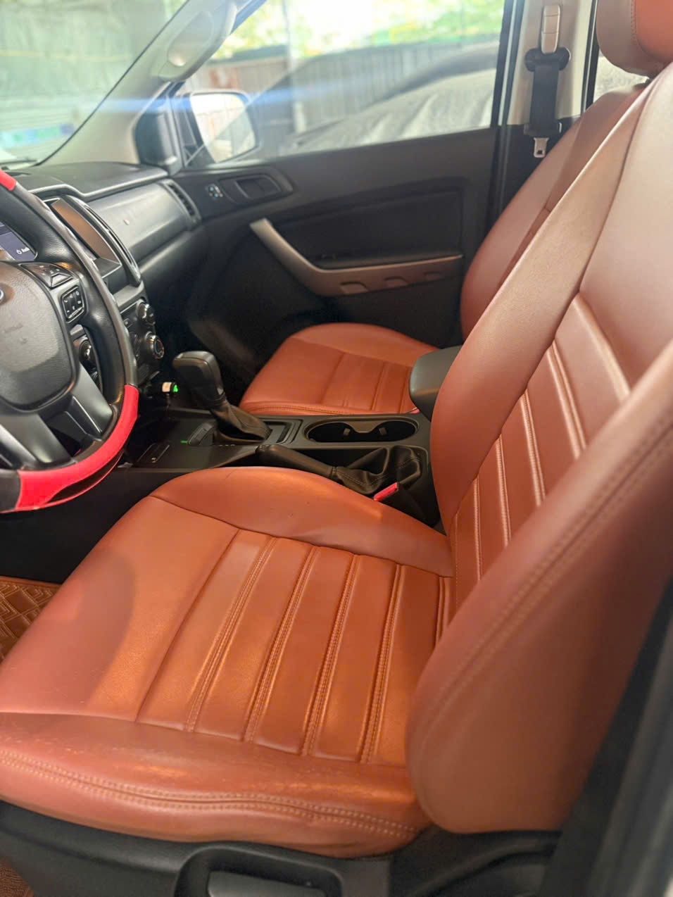 Ford Ranger XLS 2021 - Nội thất 3