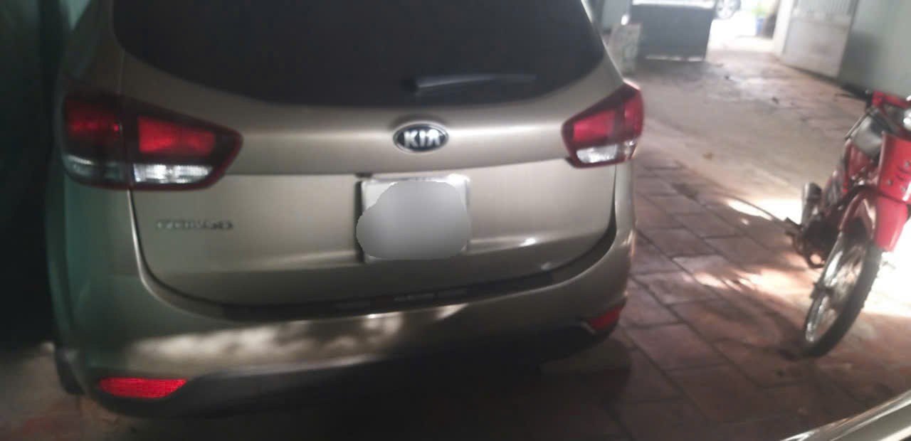 kia rondo 2018 số sàn máy xăng - Nội thất 4