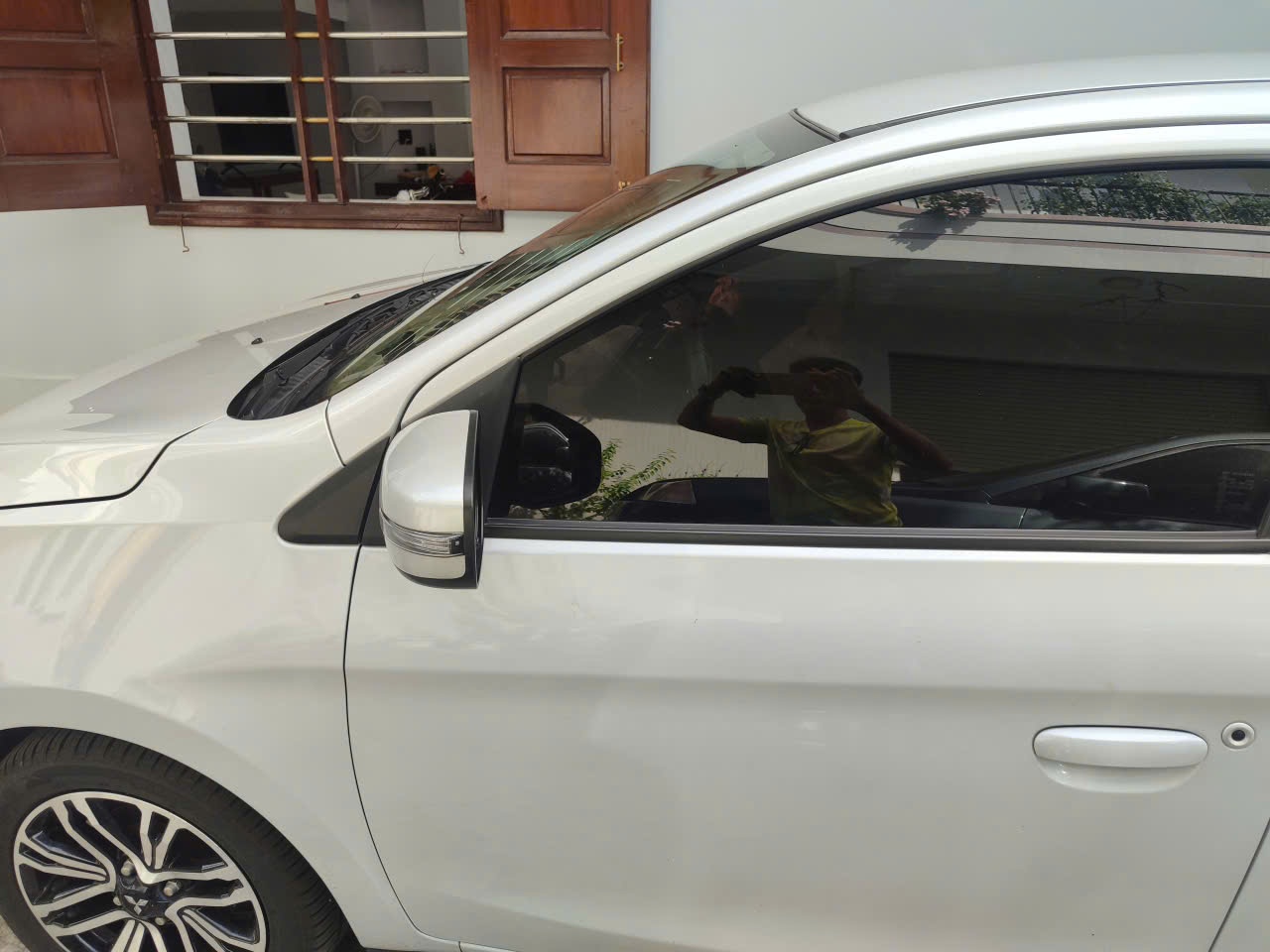 Mitsubishi Attrage Premium 1.2 CVT - Ngoại thất 7
