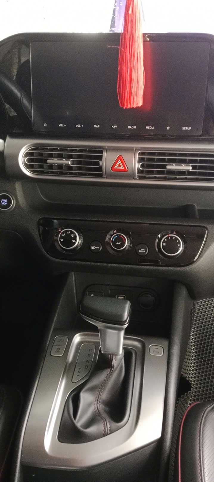 Hyundai Stargazer X cao cấp 2024 - Nội thất 2