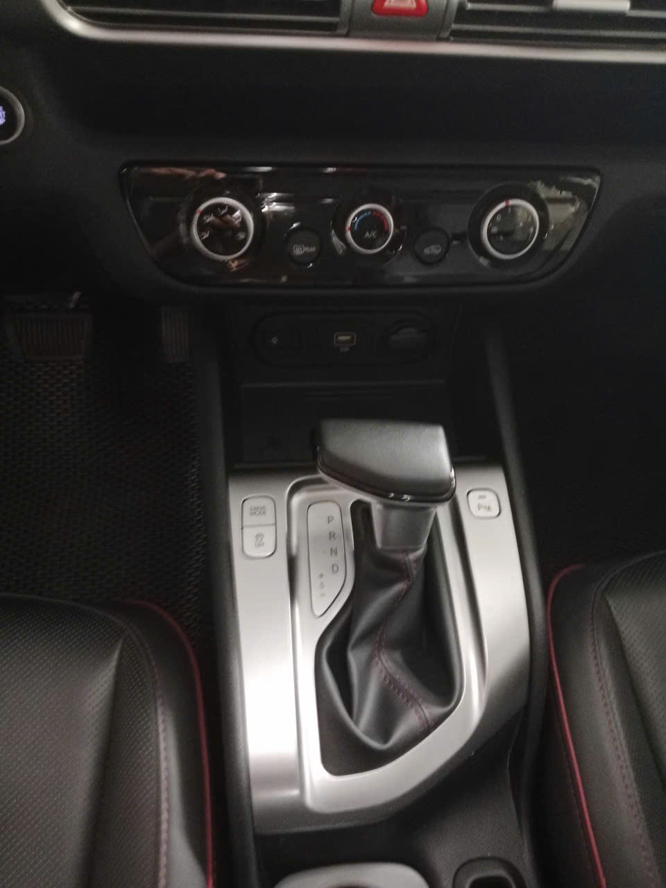 Hyundai Stargazer X cao cấp 2024 - Nội thất 3
