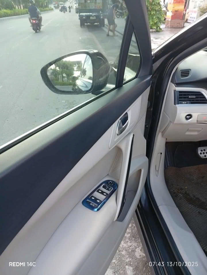 Xe Peugeot 508 1.6 AT 2015 - Nội thất 3
