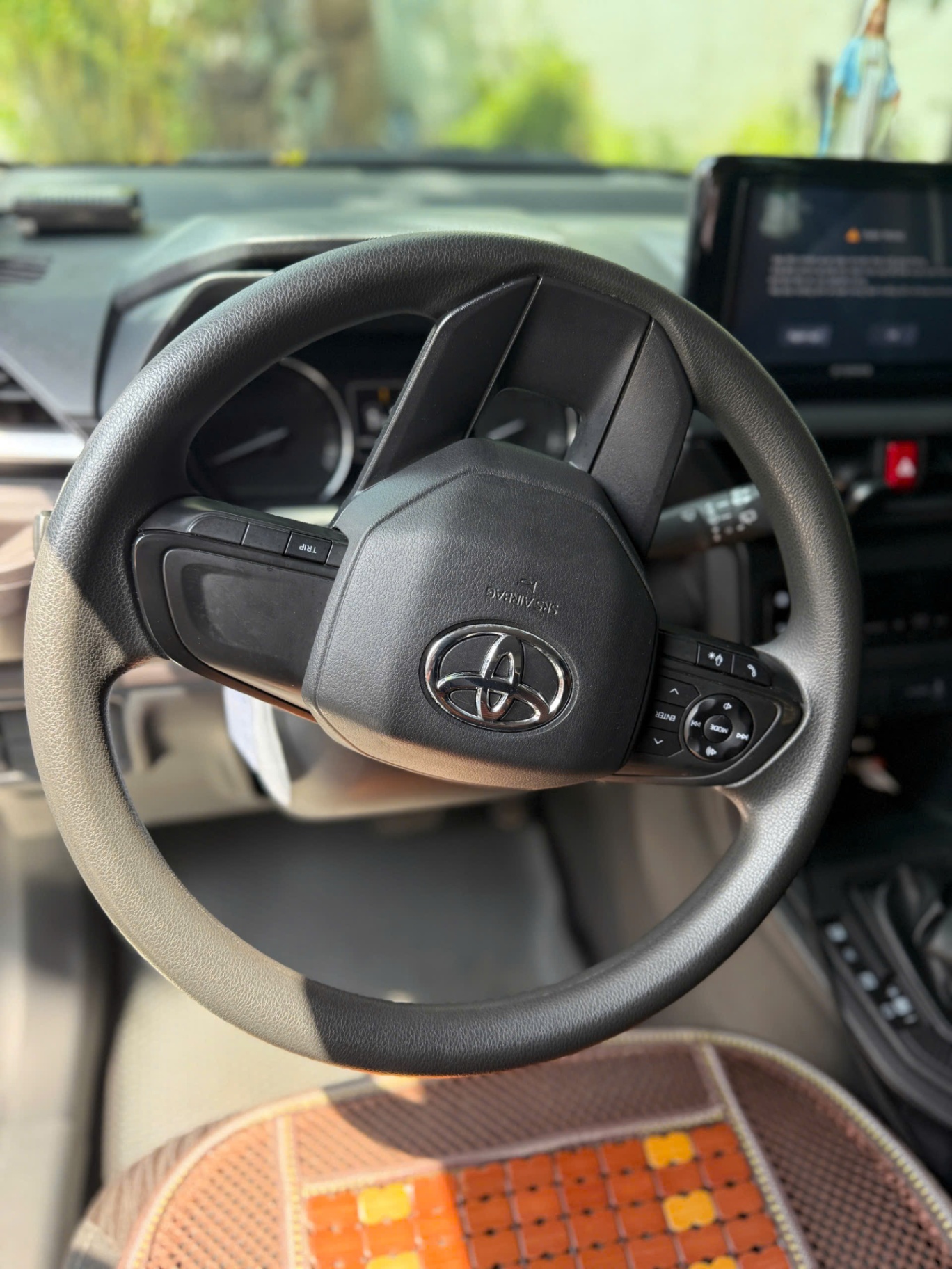 Toyota Avanza Premio 1.5 AT 2024 - Nội thất 1