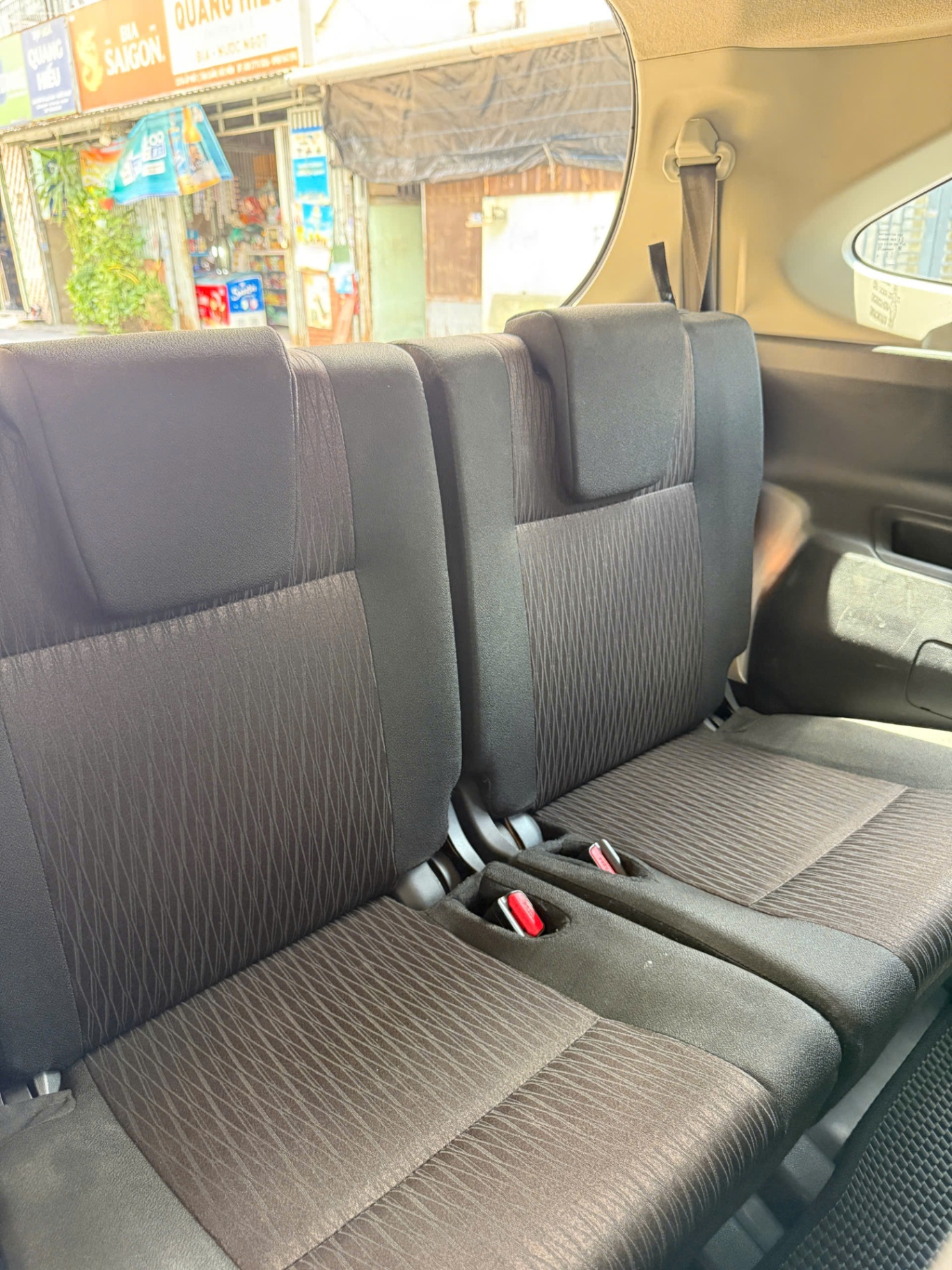 Toyota Avanza Premio 1.5 AT 2024 - Nội thất 9