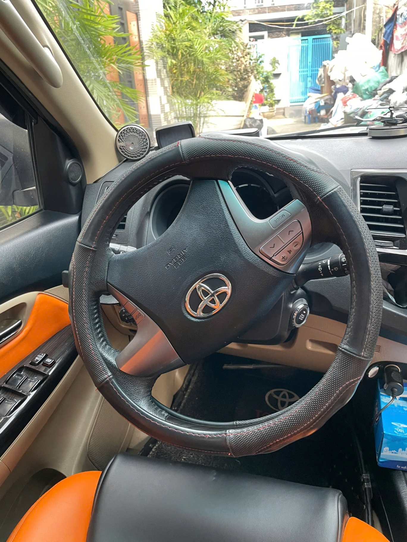 Toyota Fortuner 2.7 AT 2015  - Nội thất 3