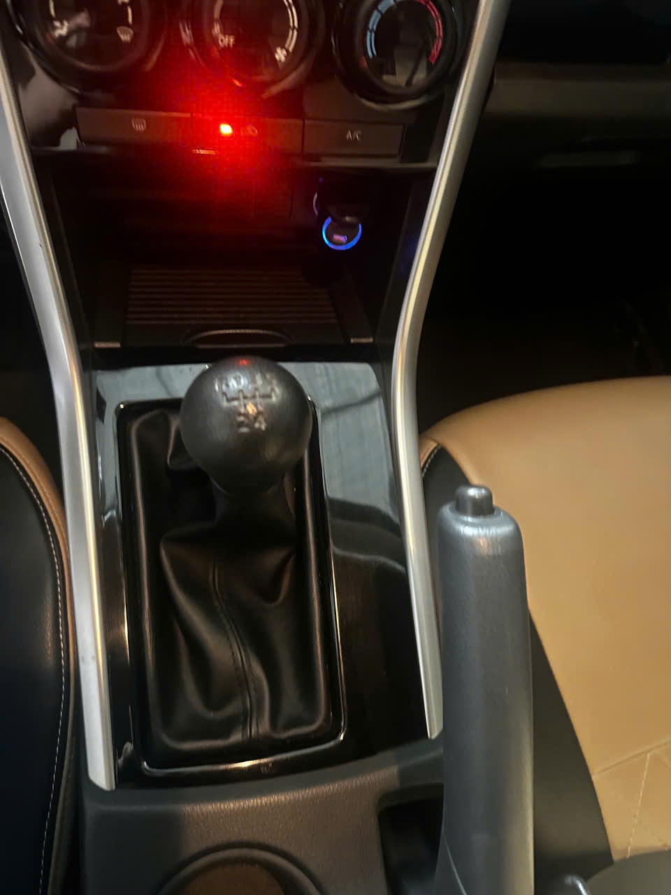 Mitsubishi Xpander Số sàn 2021 - Nội thất 3