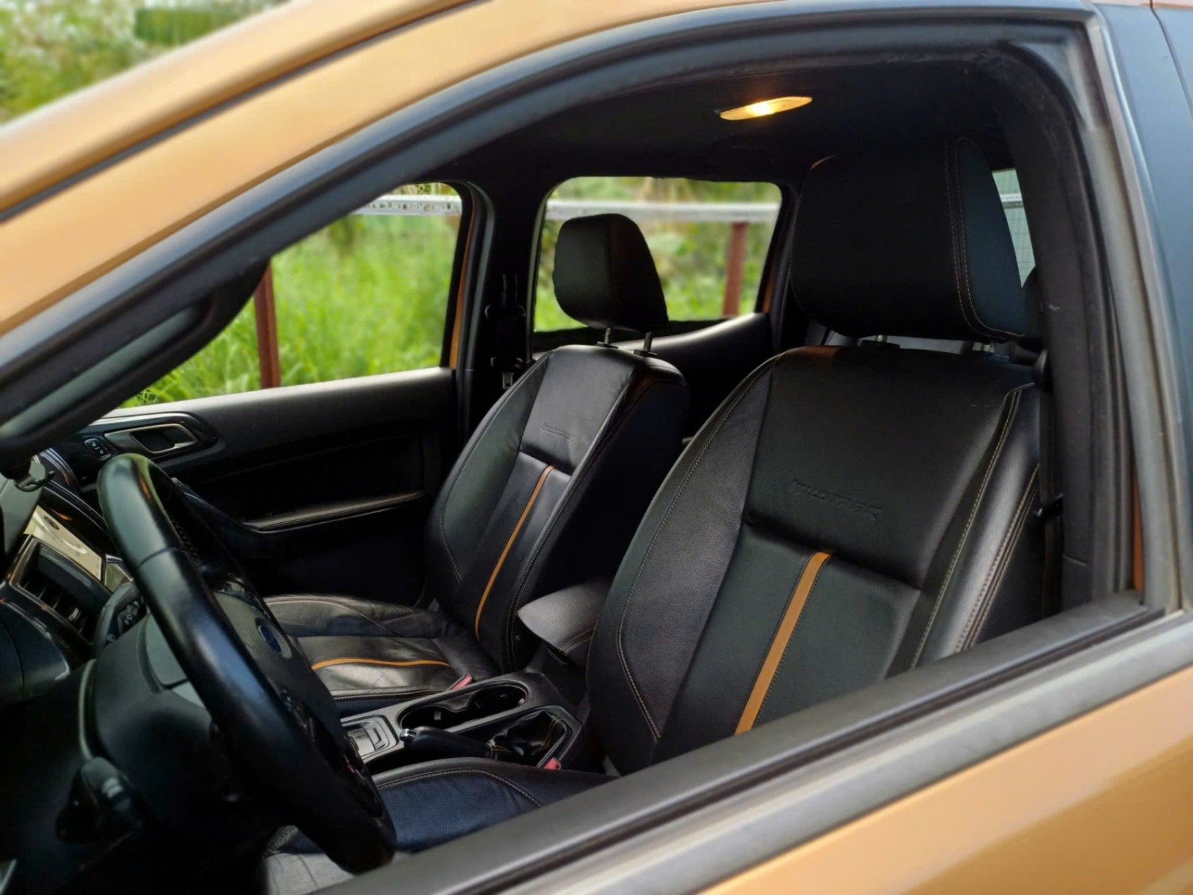 Ford Ranger wiltrack 2022 - Nội thất 4