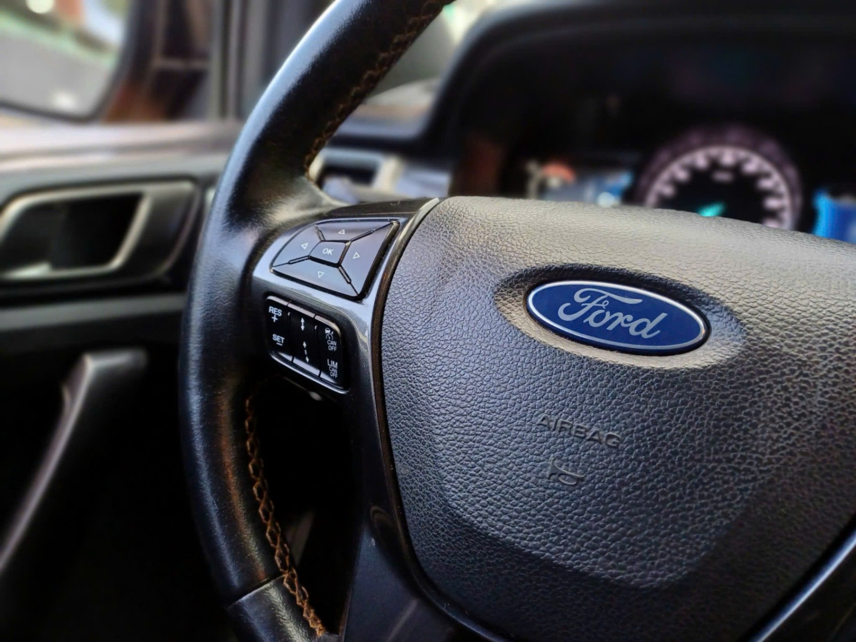 Ford Ranger wiltrack 2022 - Nội thất 6