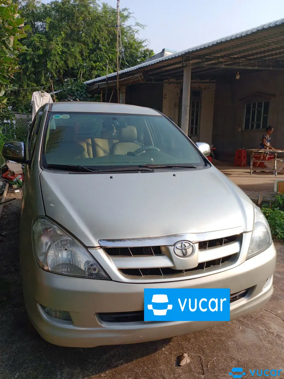 Toyota,Innova,2008