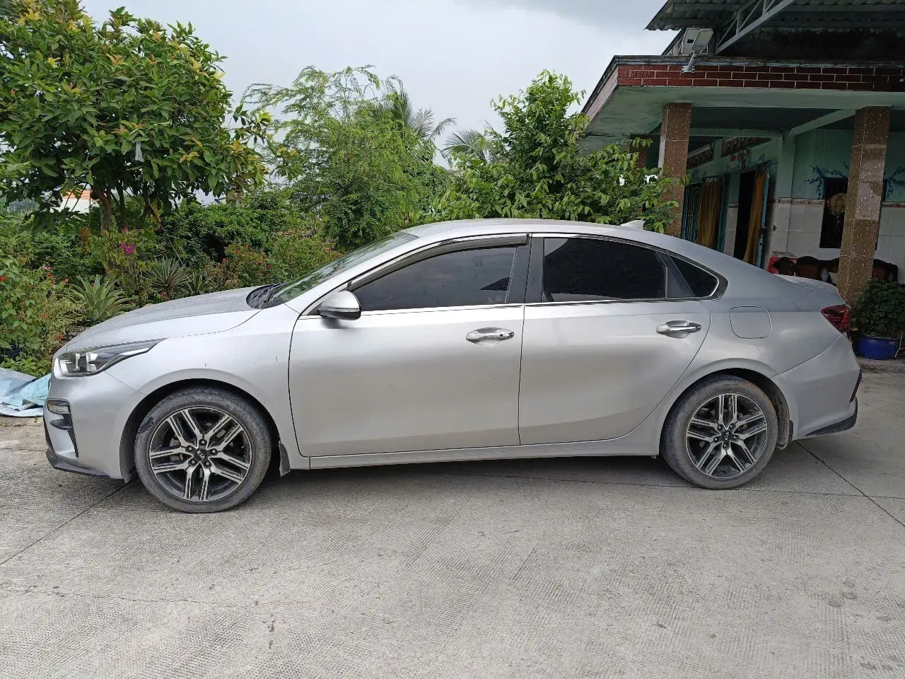 Kia Cerato 1.6 MT 2019 - Ngoại thất 1