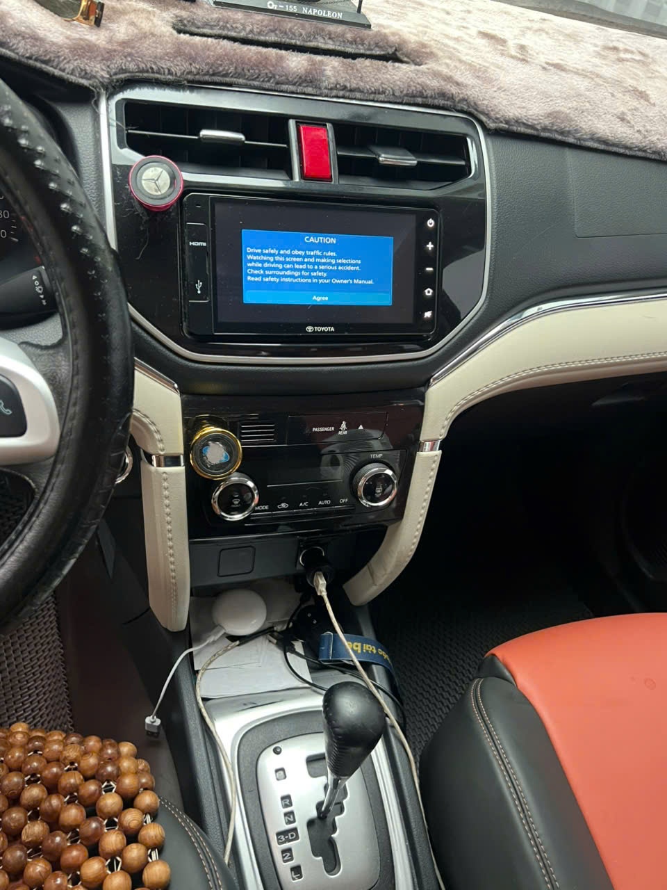 Toyota Rush 2019  - Nội thất 3