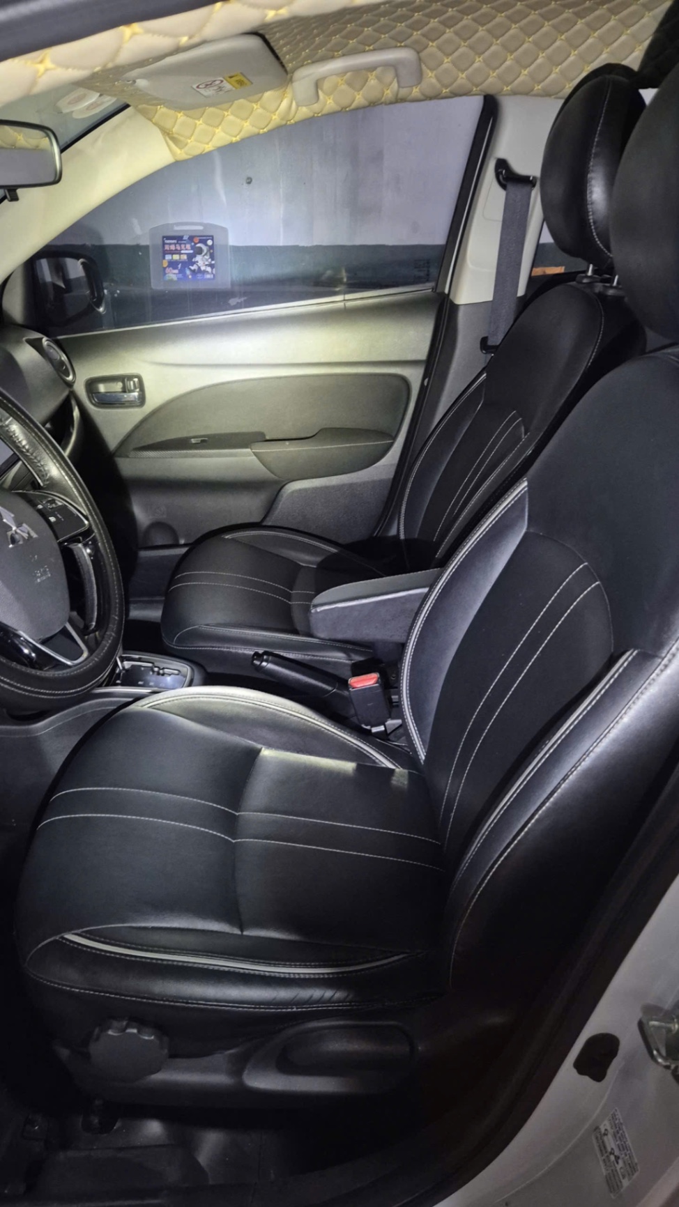 Mitsubishi Attrage CVT 2020 - Nội thất 3