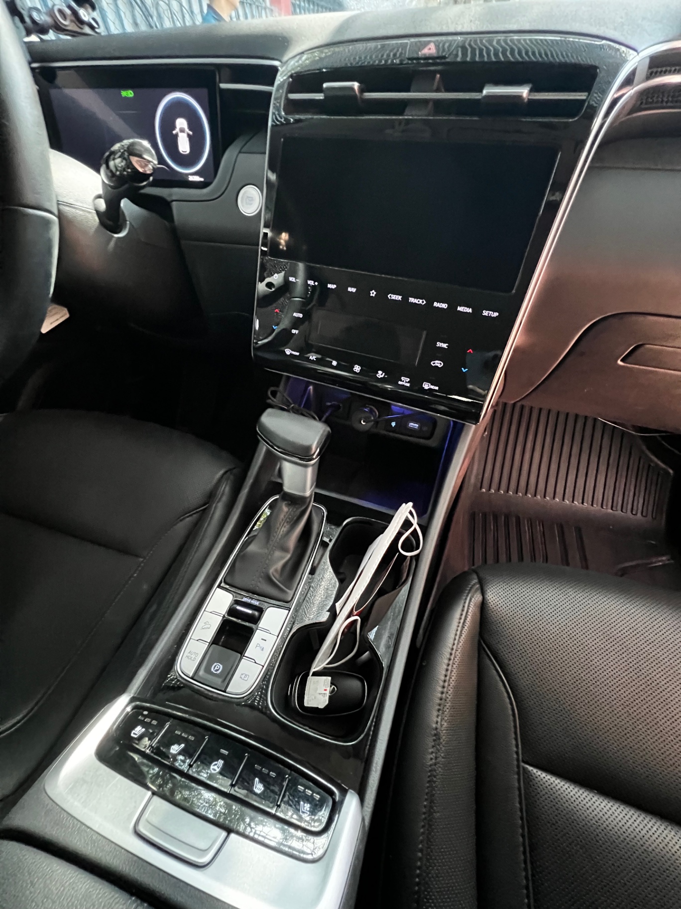 Hyundai Tucson 2023 2.0AT Đặc Biệt - Nội thất 3