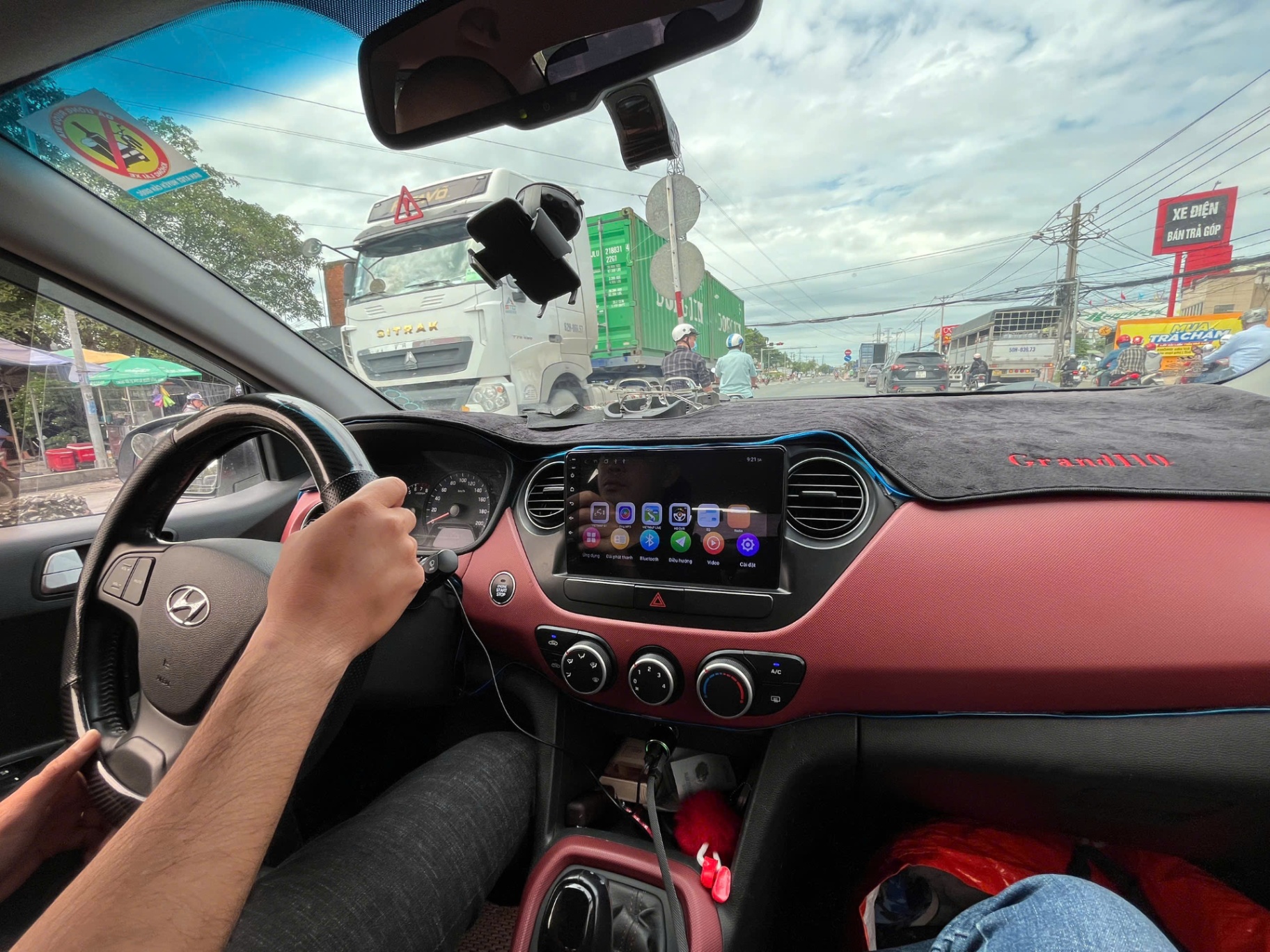Hyundai I10 Grand 1.2 AT 2019 - Nội thất 3
