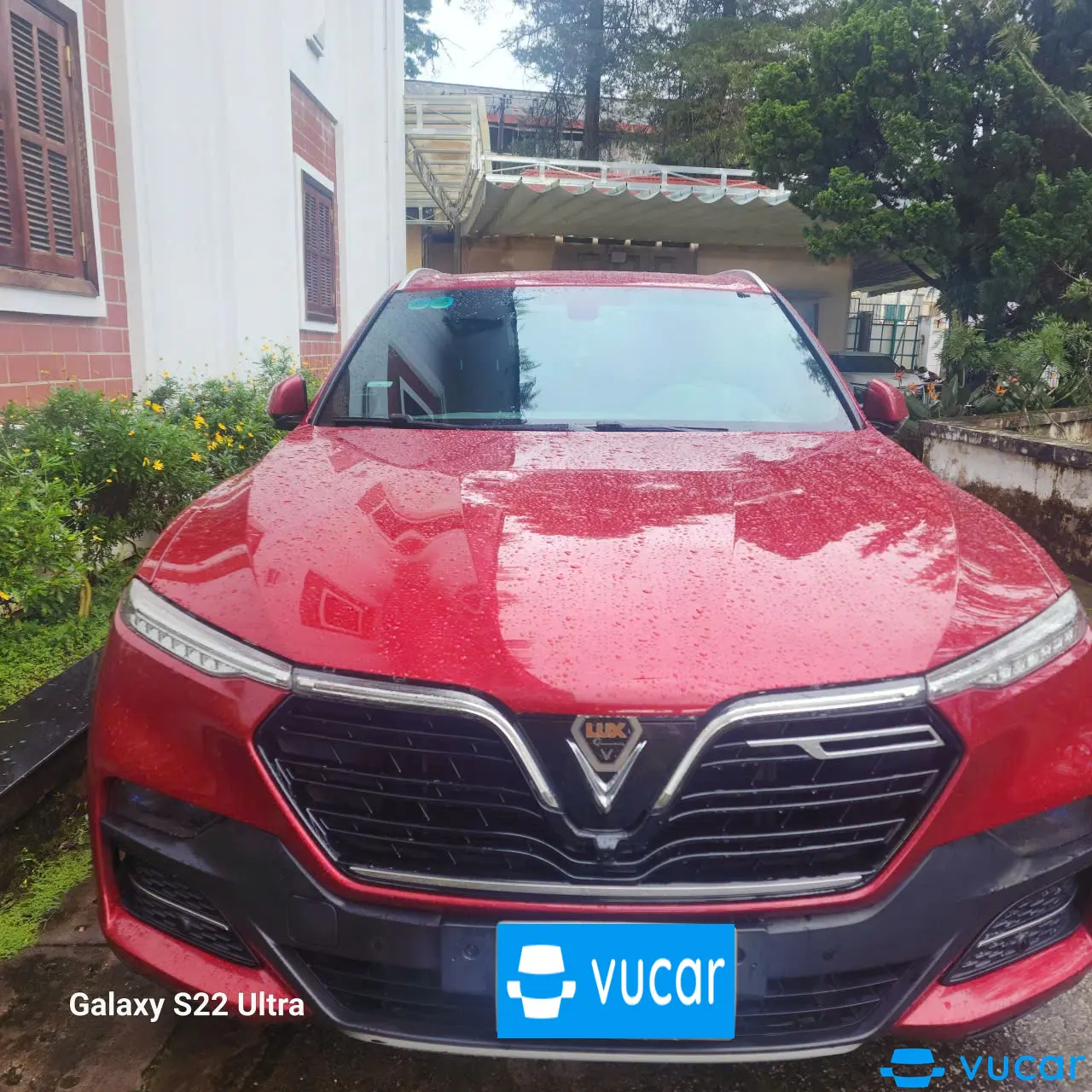 VinFast Lux SA 2.0 Plus 2.0 AT 2021 - Ngoại thất 6