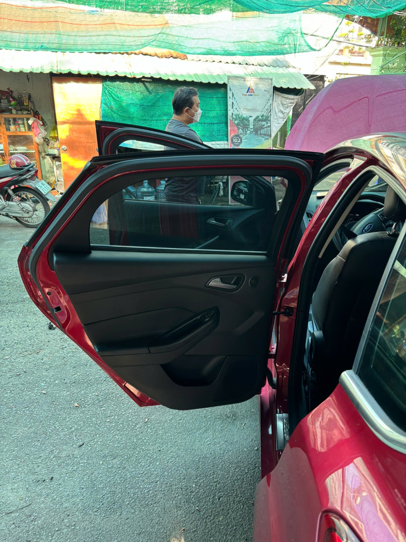 Ford Focus Sport 1.5L 2016 - Nội thất 5