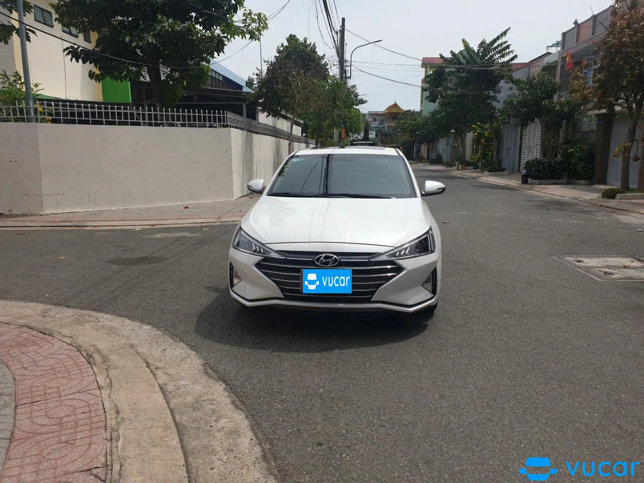 Hyundai Elantra 1.6 AT 2020 - Ngoại thất 4